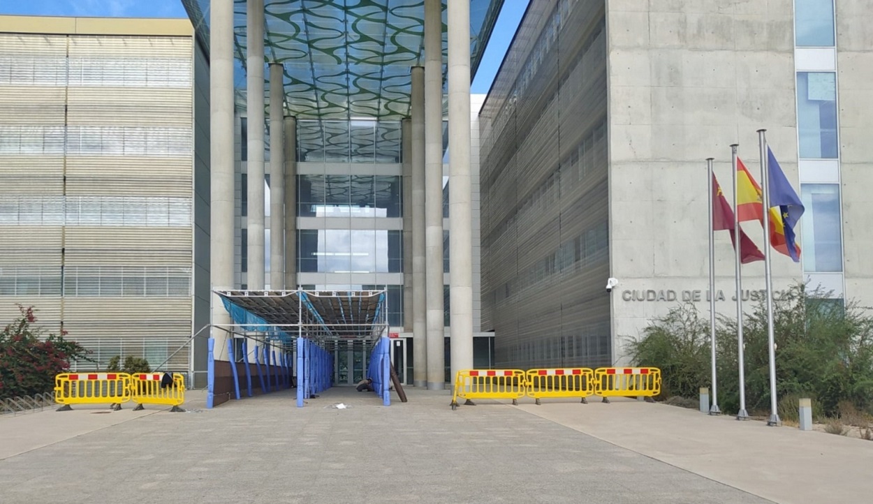 Siete empresarios haber mantenido sexo con menores. EP