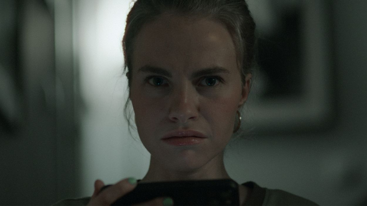 Fotograma del cortometraje de terror 'La visitante'