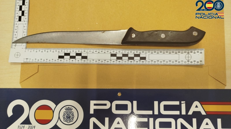 Cuchillo empleado en el atraco en Jerez. POLICÍA NACIONAL Cuchillo empleado en el atraco en Jerez. POLICÍA NACIONAL