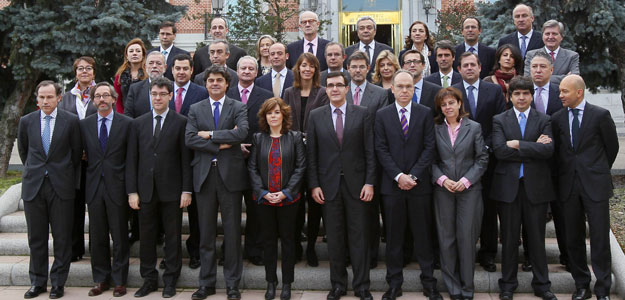Altos Cargos del Gobierno de Rajoy con la Vicepresidenta en el centro
