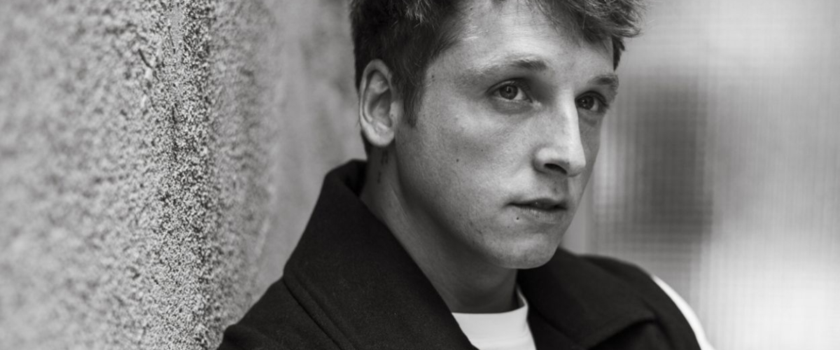 Carlos Scholz “La interpretación es lo que más me evade de mi realidad”