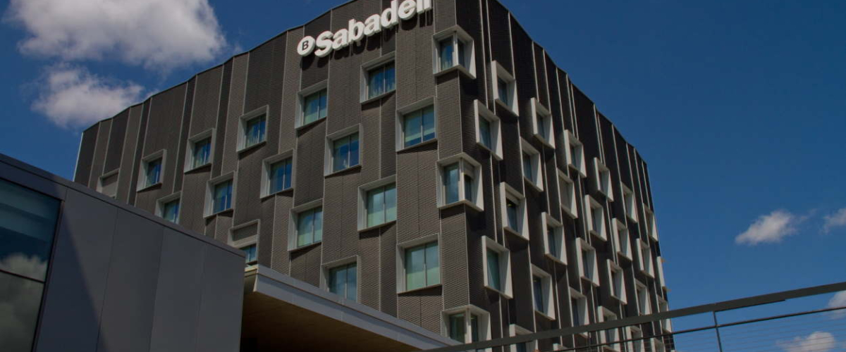 Sabadell frenó la OPA del año sin descorchar el cava: “No esperábamos el anuncio” Sabadell frenó la OPA del año sin descorchar el cava: “No esperábamos el anuncio”