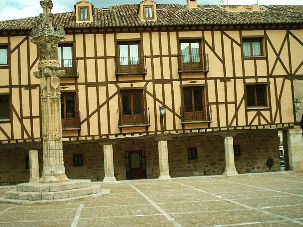 Plaza Mayor de Peñaranda de Duero, en Burgos (Foto Ayuntamiento de Peñaranda de Duero)