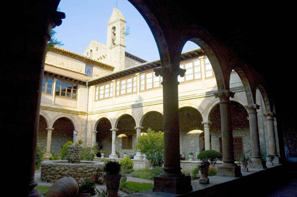 Patio renacentista del Monasterio (Foto ayuntamiento de Peñaranda)