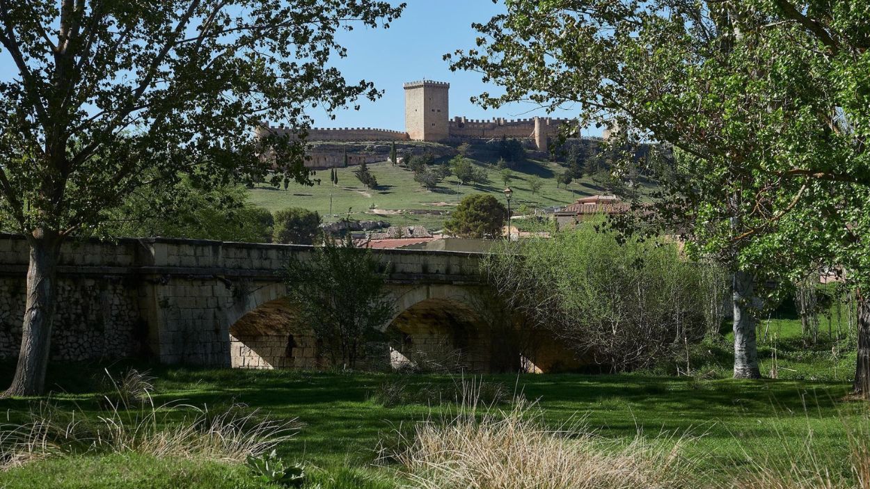 Castillo de Peñaranda de Duero, uno de los pueblos más bonitos de Burgos y toda Castilla y León (Foto Ayuntamiento de Peñaranda de Duero)