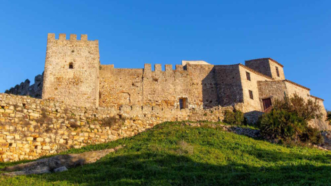 Murallas del castillo de Castellar de la Frontera, en Cádiz (Foto Castellar de la Frontera)