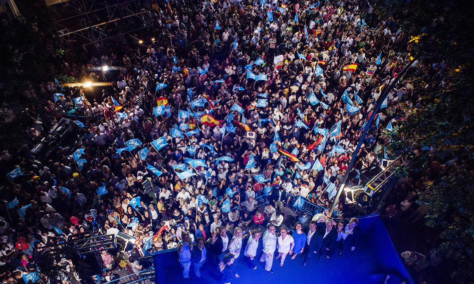 Exultación de la cúpula ‘genovesa’ la noche del 26J…, pero ‘don Algodón’ no estaba allí. Foto Flickr PP