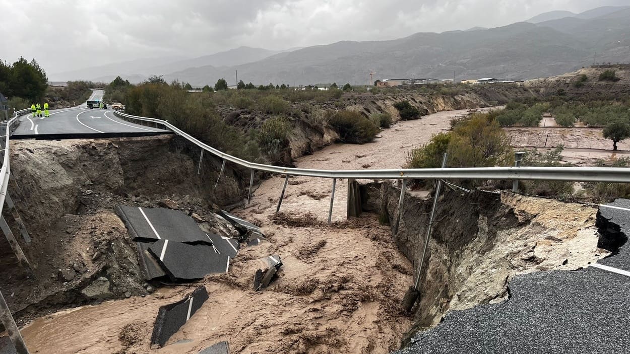 Los efectos de la DANA en la carretera A-334. EP. 