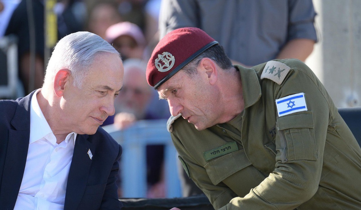 Netanyahu destituye a su ministro de Defensa. EP