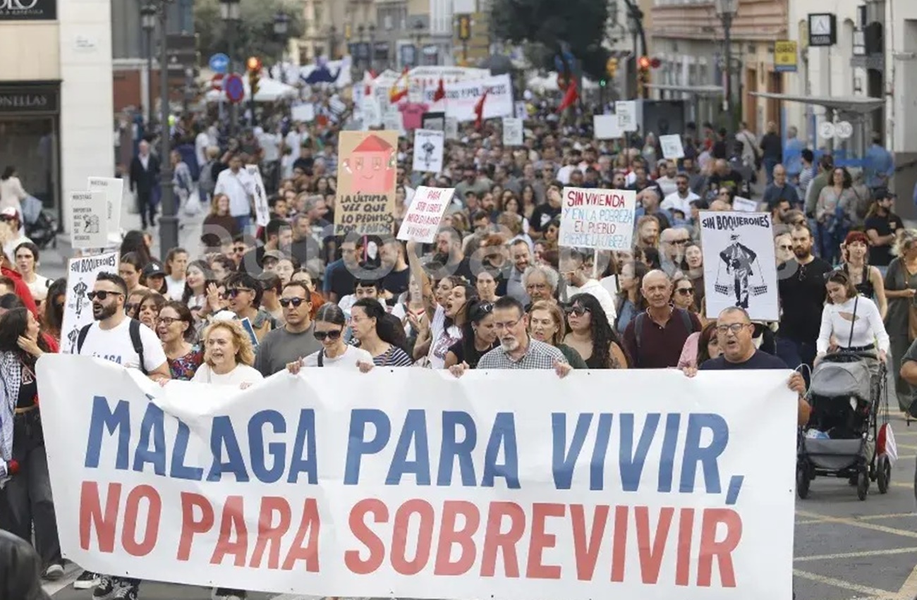Una marea humana clama en Málaga por un cambio radical del modelo de ciudad