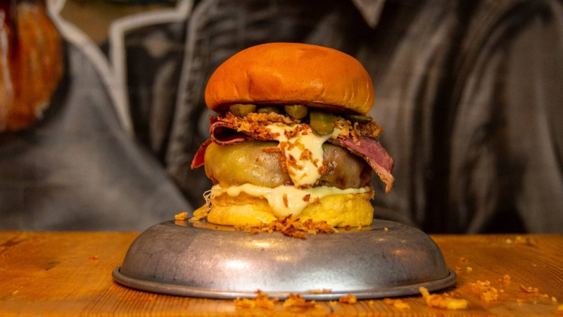 La delicatessen, la hamburguesa inspirada en Katz creada por Joe Burger Challenge La delicatessen, la hamburguesa inspirada en Katz creada por Joe Burger Challenge