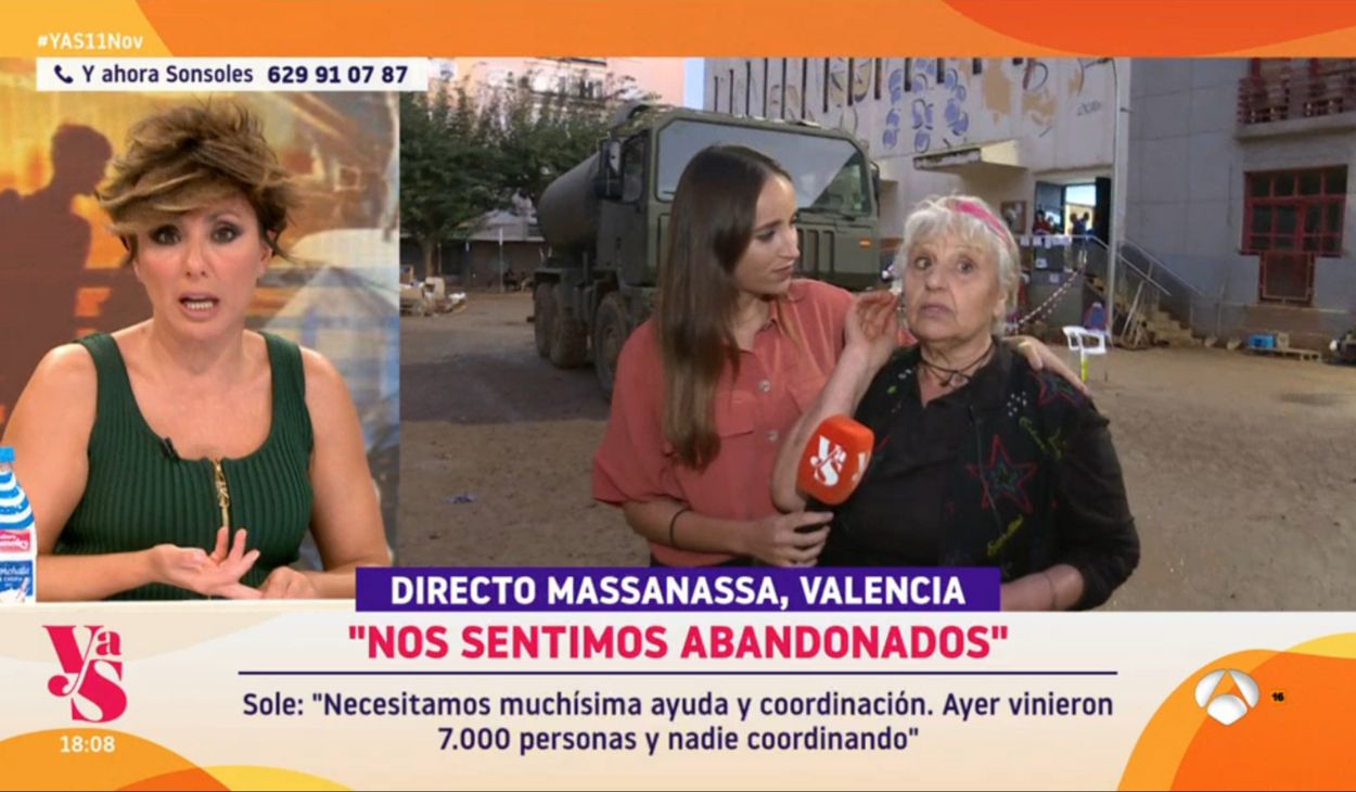 Sonsoles Ónega entrevista a la vecina Sole en Antena 3. Atresmedia Televisión