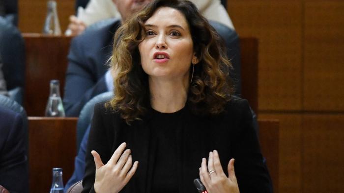 En directo: sesión de control al Gobierno de Ayuso en pleno escándalo por las residencias y la guerra del documental