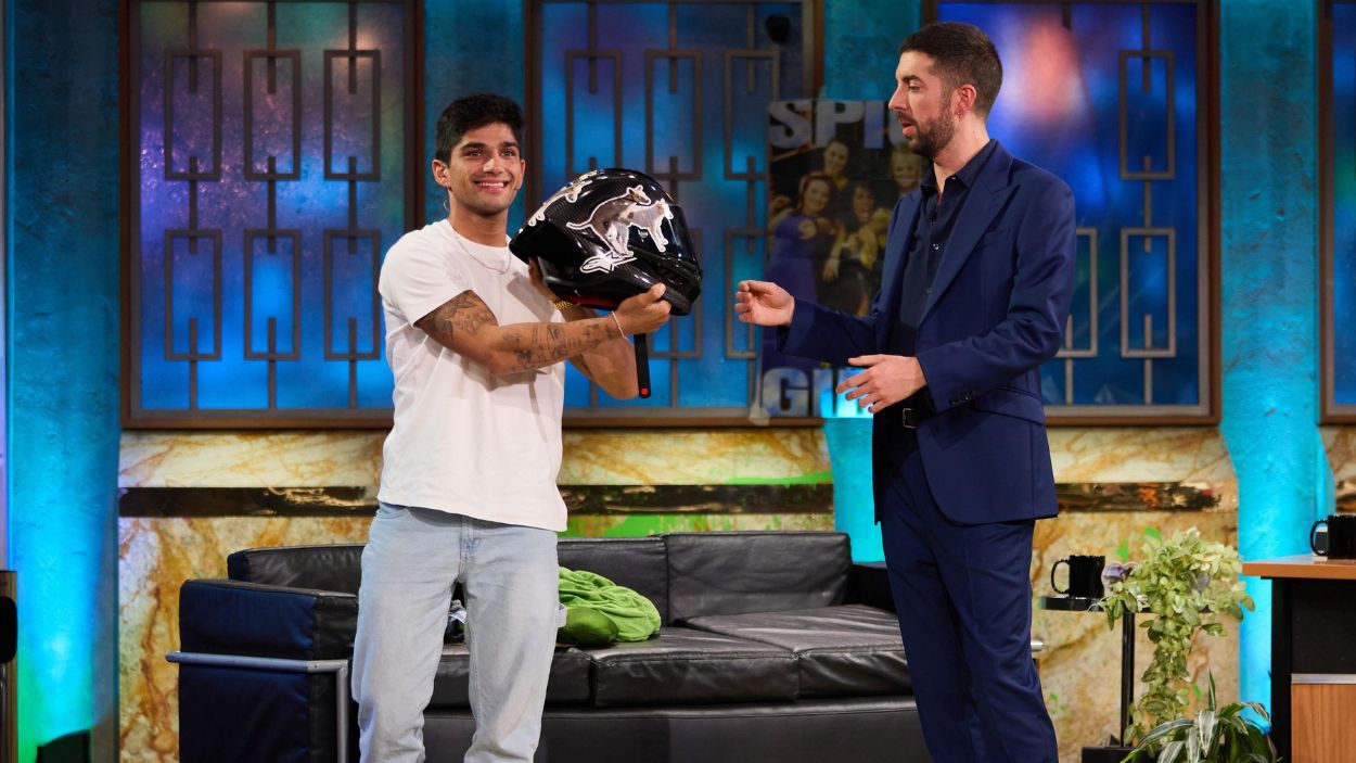 Jorge Martín y David Broncano, en 'La Revuelta'. TVE