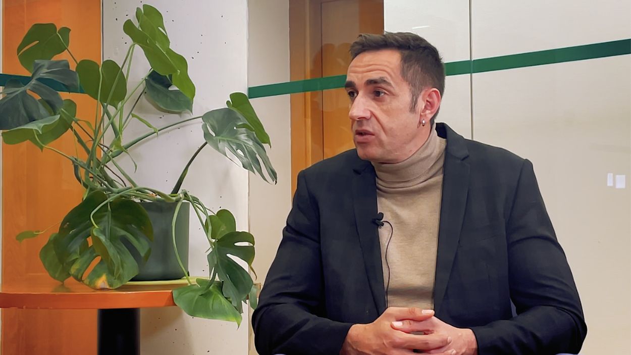 Imagen de Emilio Delgado en una entrevista para ElPlural.com. Propia.