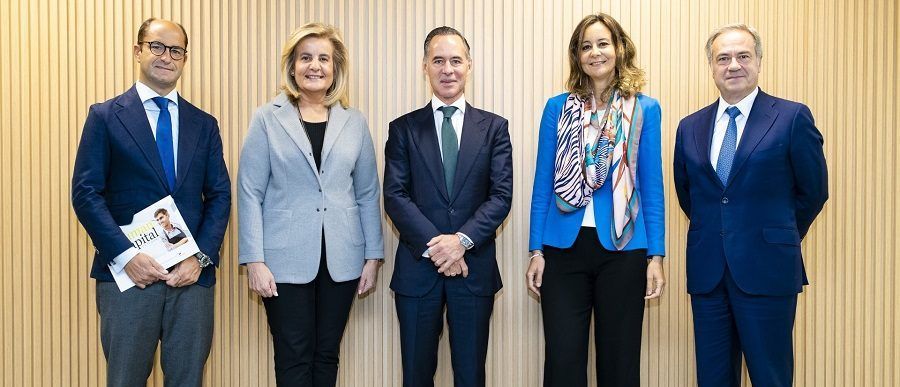 Riesgo, Báñez y Sagardoy, en una reunión del Instituto EY Sagardoy Talento e Innovación. Foto de EY