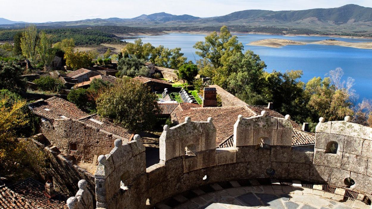 Granadilla es uno de los pueblos abandonados más bonitos de España, que ha sido restaurado y recuperado desde los años 80