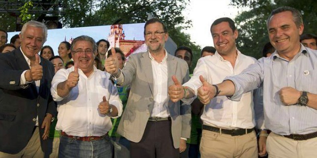 Mariano Rajoy, Juan Ignacio Zoido, Juanma Moreno, Javier Arenas y el presidente del PP de Sevilla, Juan Bueno. 