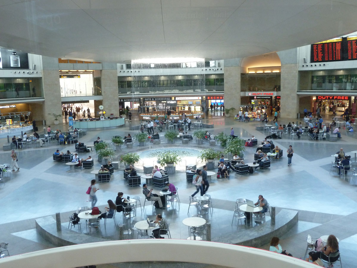 Aeropuerto internacional de Tel Aviv. 