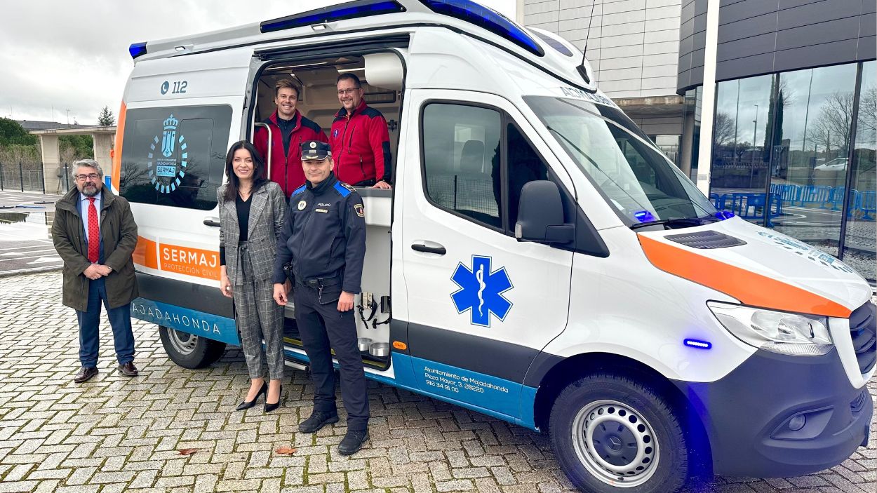 La nueva ambulancia medicalizada de Majadahonda. EP.