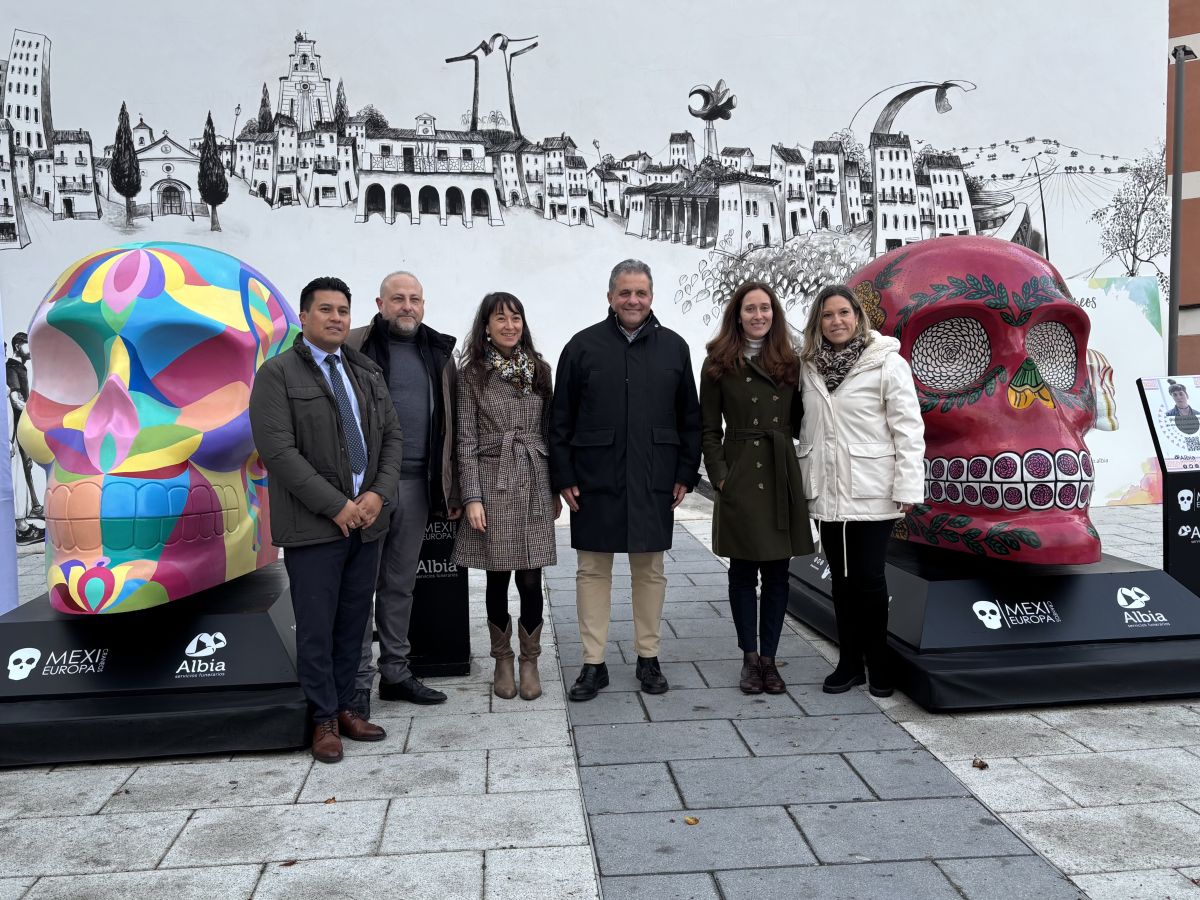 Inauguración de la exposición Mexicráneos en Parla