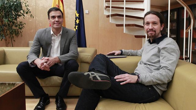 Pedro Sánchez y Pablo Iglesias, reunidos en el Congreso de los Diputados