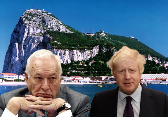 José Manuel García Margallo y Boris Johnson, en cuyas manos puede estar el destino de Gibraltar.
