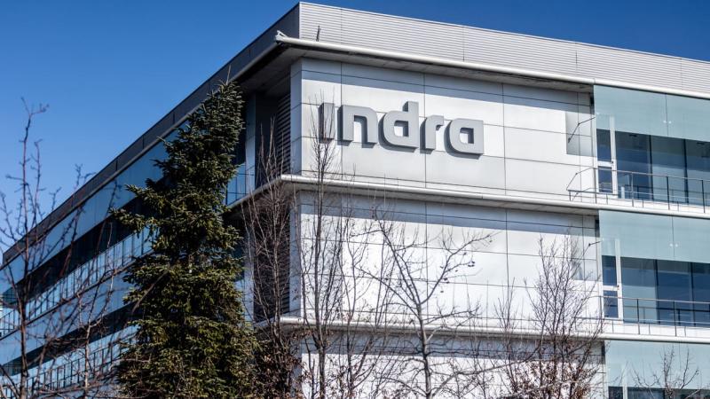 Fachada de la sede de Indra en Madrid. EP