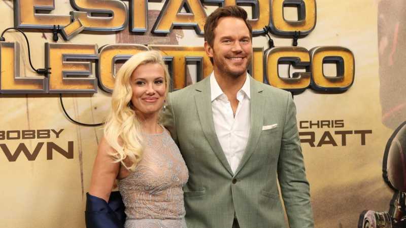 Millie Bobby Brown y Chris Pratt en el estreno de 'Estado eléctrico'. EP. Millie Bobby Brown y Chris Pratt en el estreno de 'Estado eléctrico'. EP.