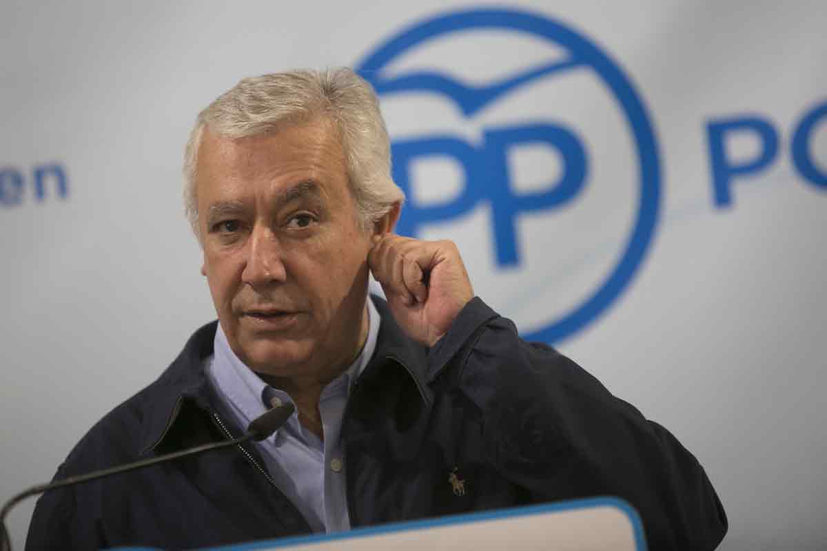 El vicesecretario de Autonomías y Ayuntamientos de PP, Javier Arenas. 