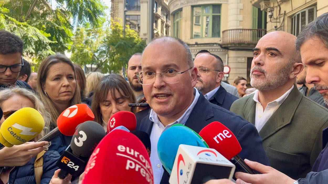 Tellado defiende los insultos del diputado popular de valencia. EP. 