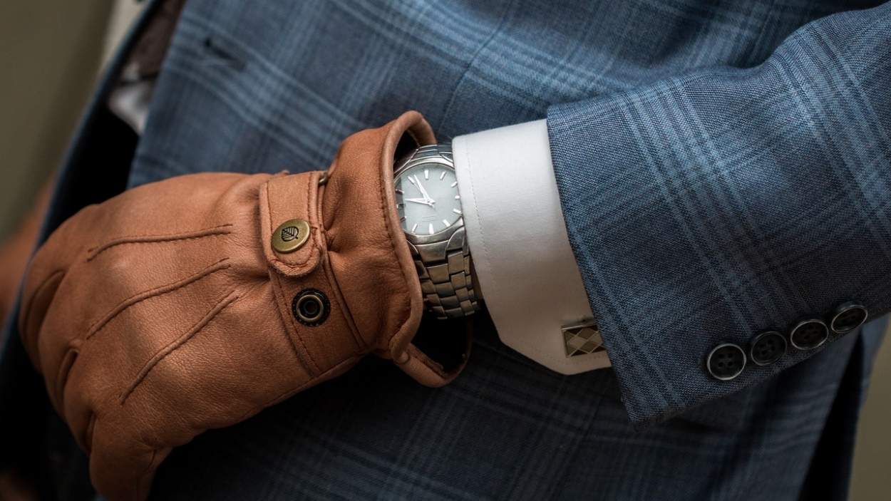 Un hombre con un reloj. Pixaby 