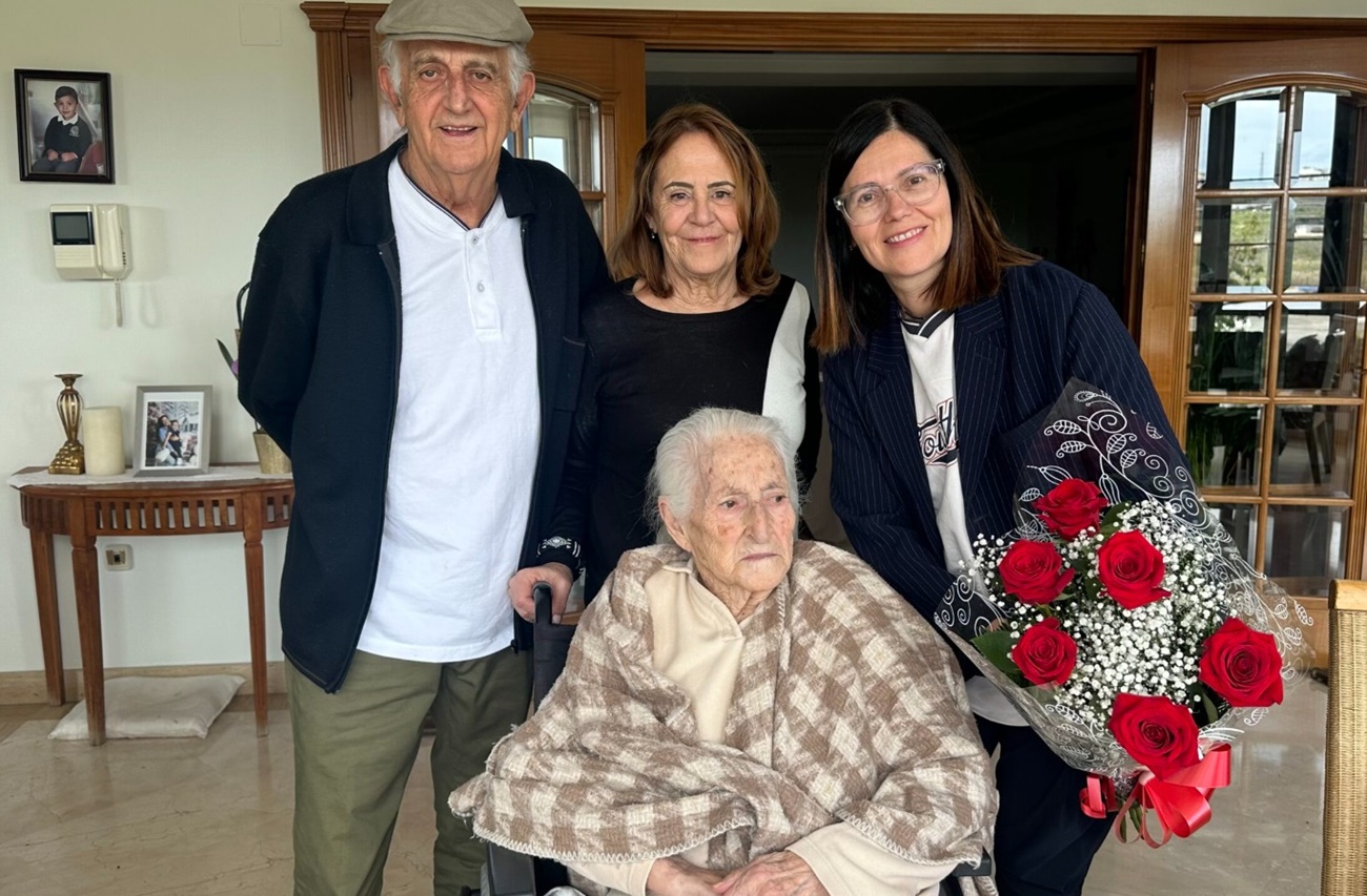 Marbella escupe sobre su memoria histórica al vetar el PP y Vox un homenaje a una superviviente de 'La Desbandá'.