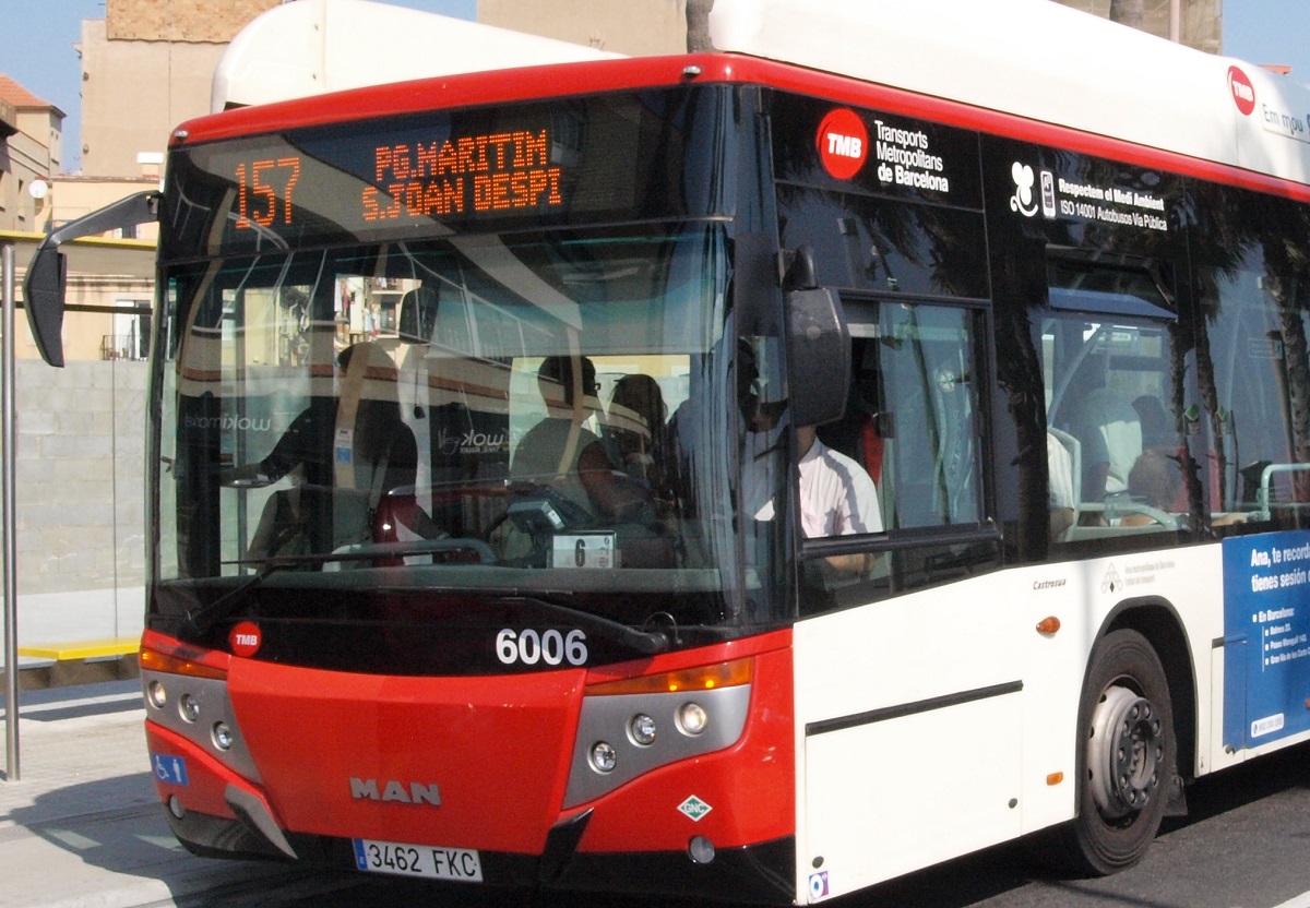 Uno de los autobuses de Barcelona propiedad de TMB