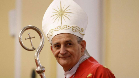 Quién es Matteo Maria Zuppi, el cardenal italiano que suena en el Cónclave