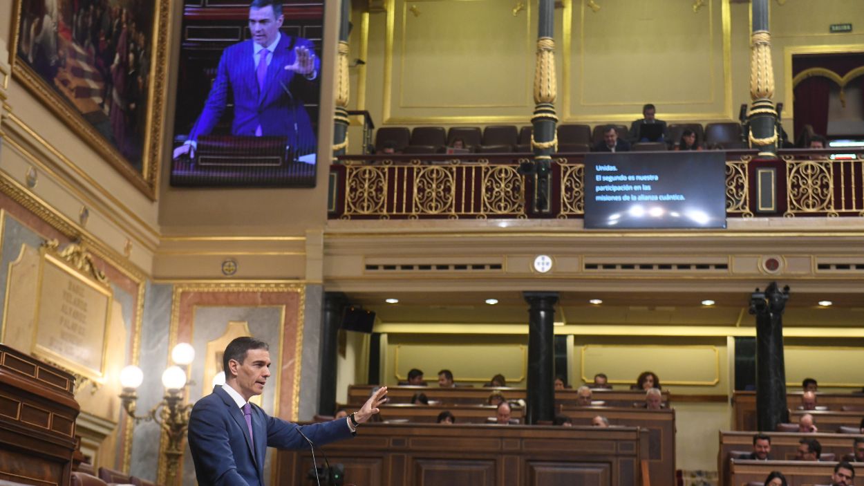 El presidente del Gobierno, Pedro Sánchez, durante su comparecencia en el Congreso de los Diputados por el apagón y el gasto militar. EP. 