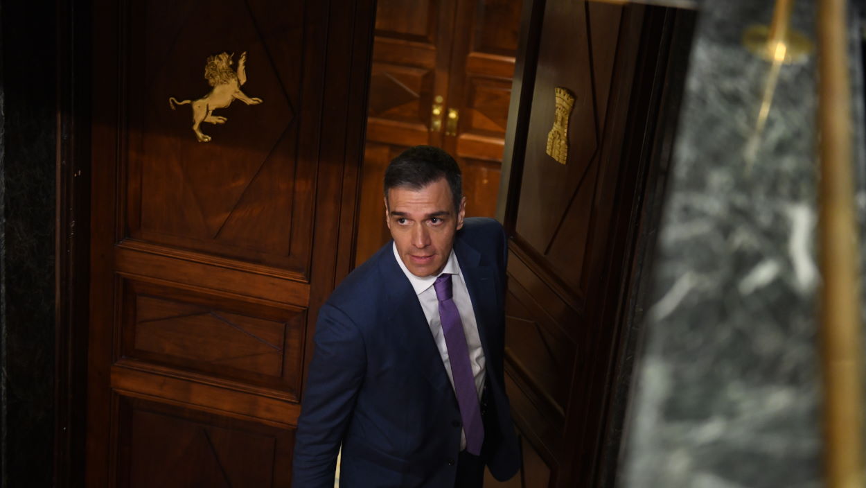 Sánchez ridiculiza el mensaje apocalíptico de la derecha y capea la lucha con los socios por el gasto militar. EP.