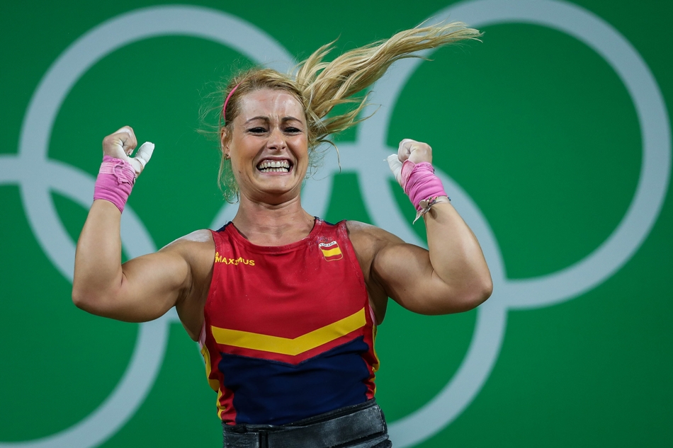 Valentín celebra la consecución de la medalla de bronce en Río. 