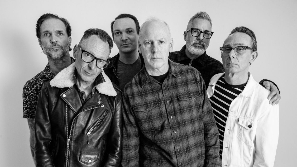Jay Bentley (izquierda) junto al resto de integrantes de Bad Religion. EP