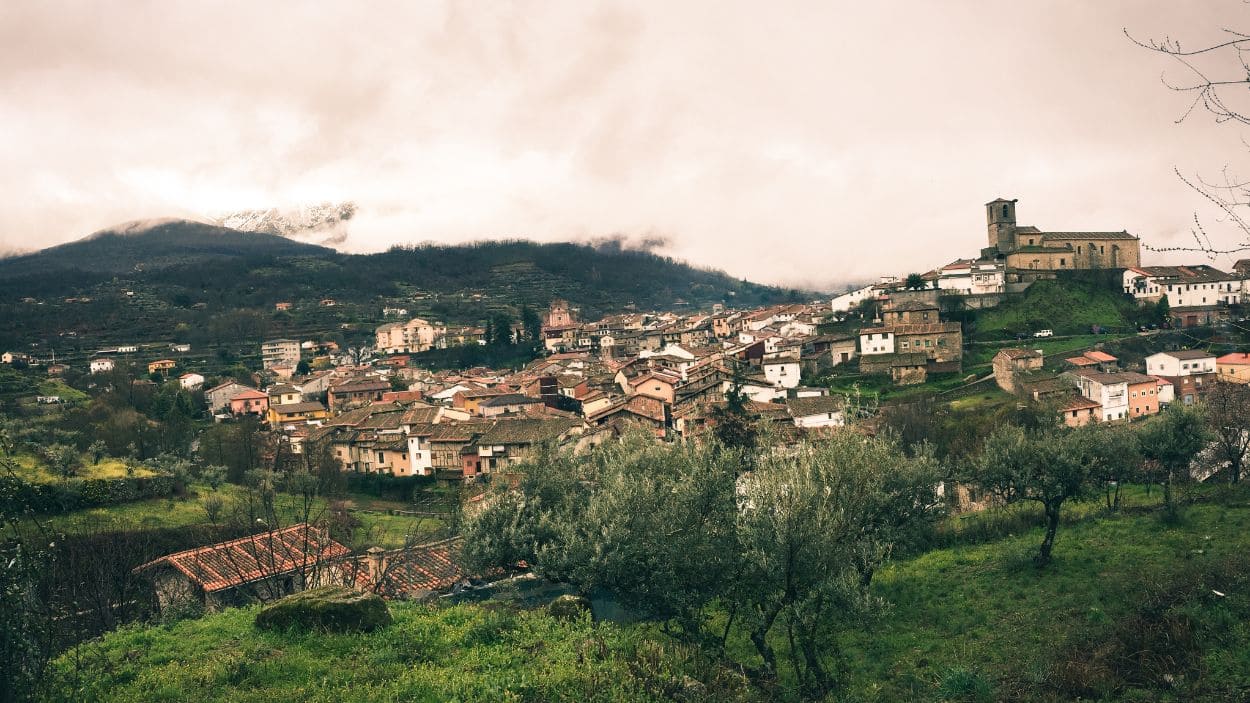 Candelario, el pueblo de Salamanca donde el agua recorre sus calles
