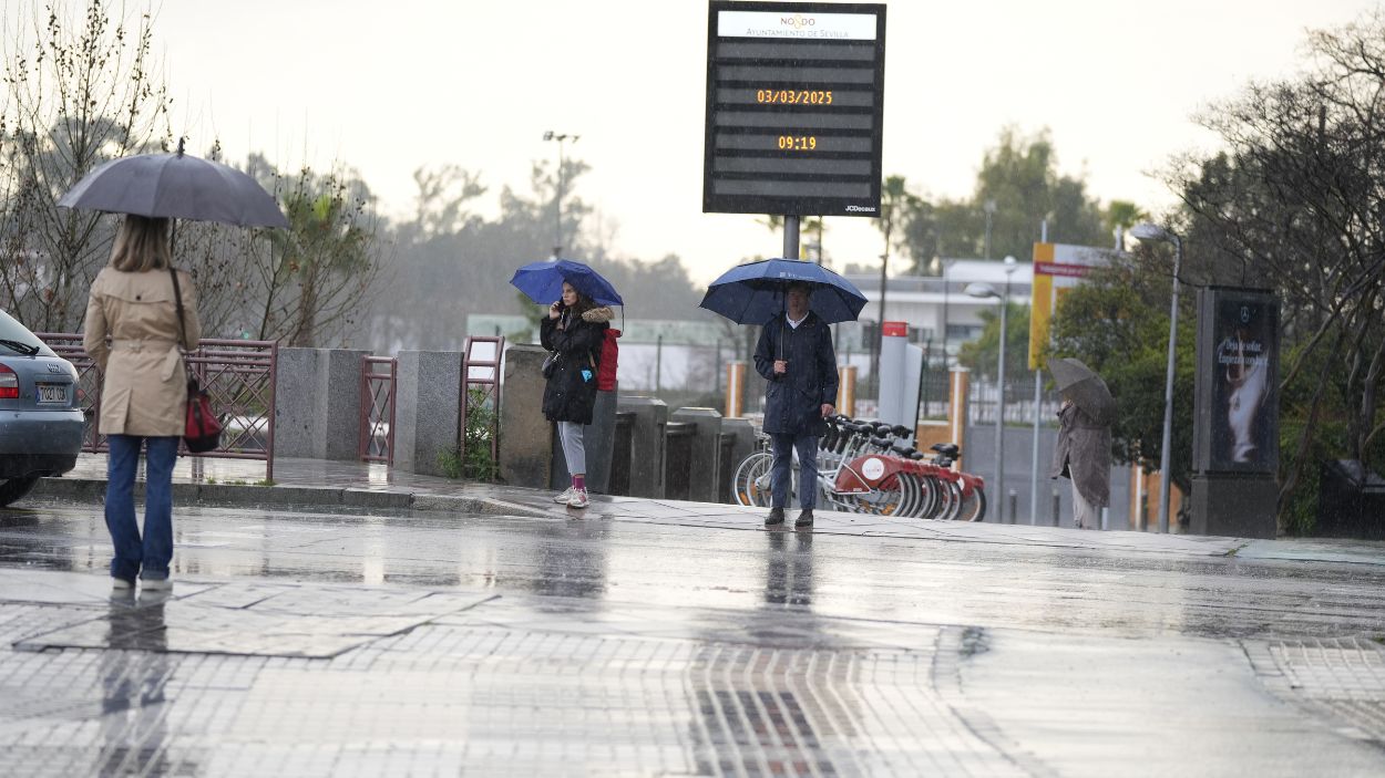 La lluvia no cesa para este fin de semana. EP. 