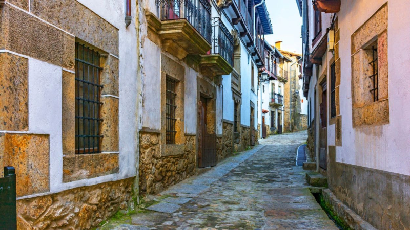 Calles empedradas de Candelario