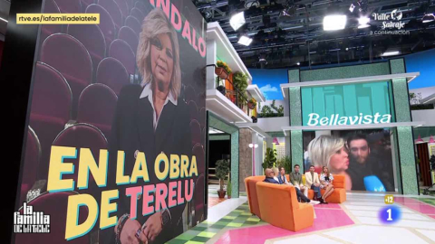 'La familia de la tele' denuncia "proclamas machistas y enaltecimiento del Franquismo" en la obra de Terelu