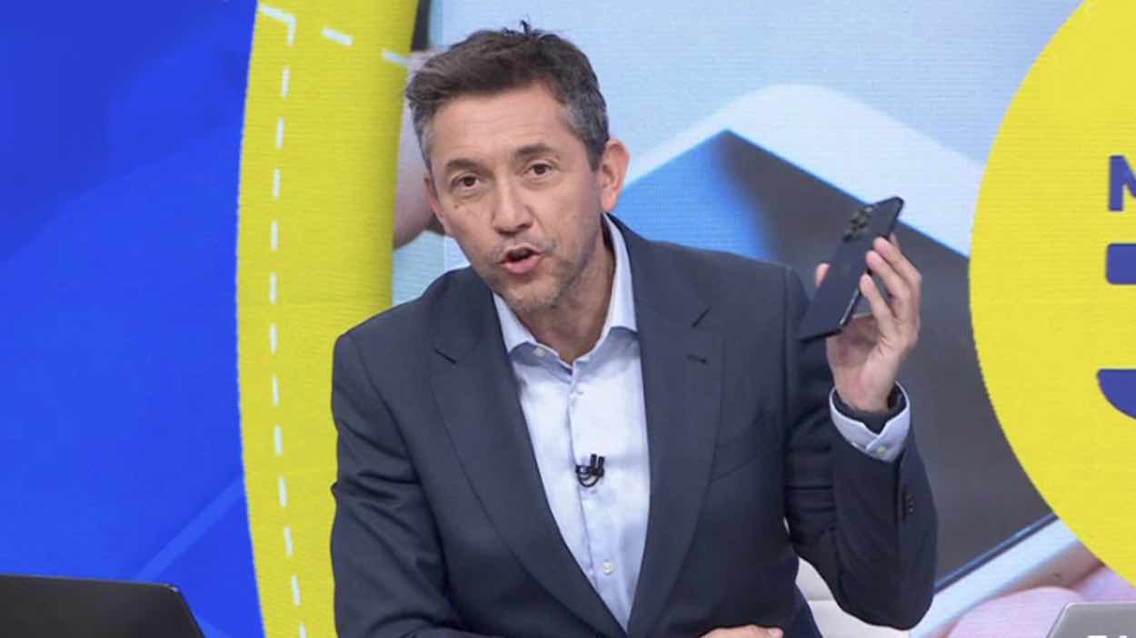 Javier Ruiz, presentador de 'Mañaneros 360', advierte sobre las llamadas spam. RTVE