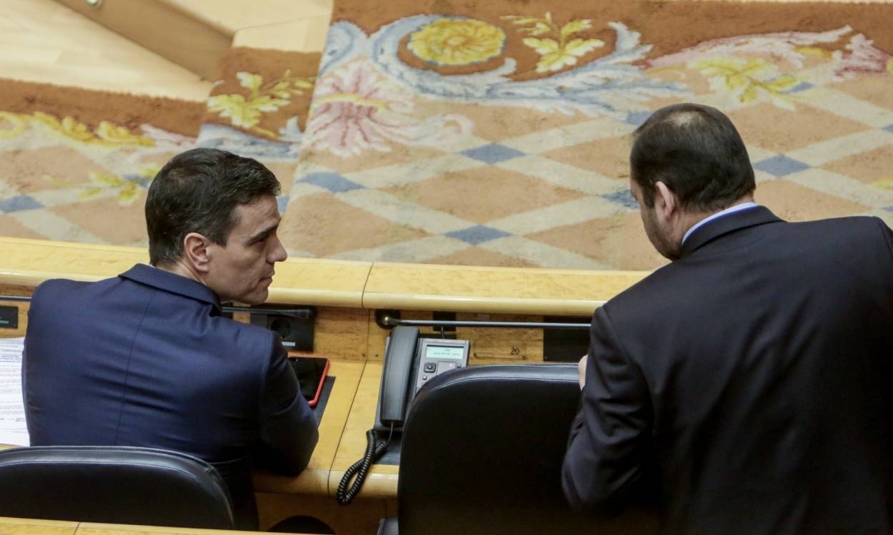 Pedro Sánchez y José Luis Ábalos. EP/Archivo.