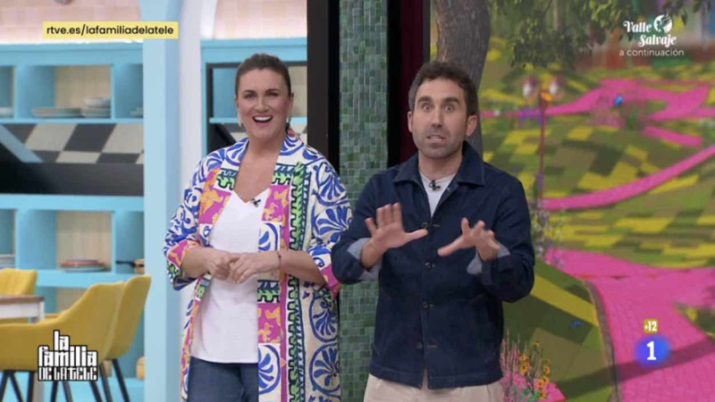 Carlota Corredera y Aitor Albizua, en 'La familia de la tele'. RTVE Carlota Corredera y Aitor Albizua, en 'La familia de la tele'. RTVE