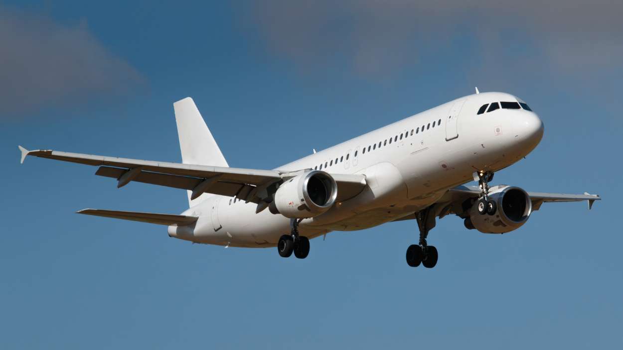 Un vuelo procedente de Sevilla estuvo sin piloto durante diez minutos por este motivo