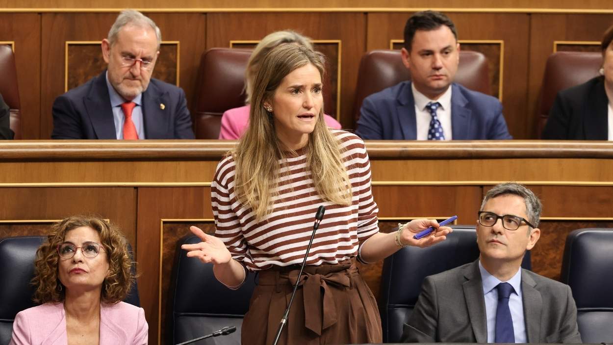 Sara Aagesen interviene durante una sesión de control sobre el apagón. EP 