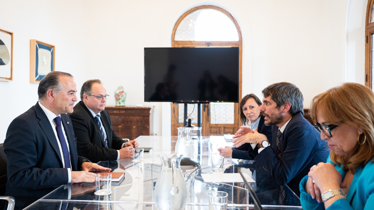 Reunión entre el Ministerio de Cultura y el Ayuntamiento de Talavera de la Reina