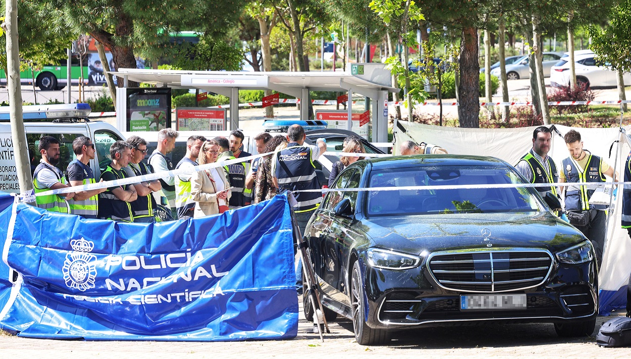 Agentes de la Policía Científica. EP